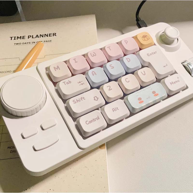 K811 Wired Gaming Keyboard 19k - Gaming Keyboard 1 Hand review and price